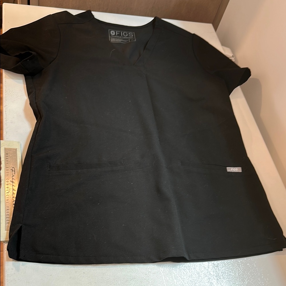 Figs casma top